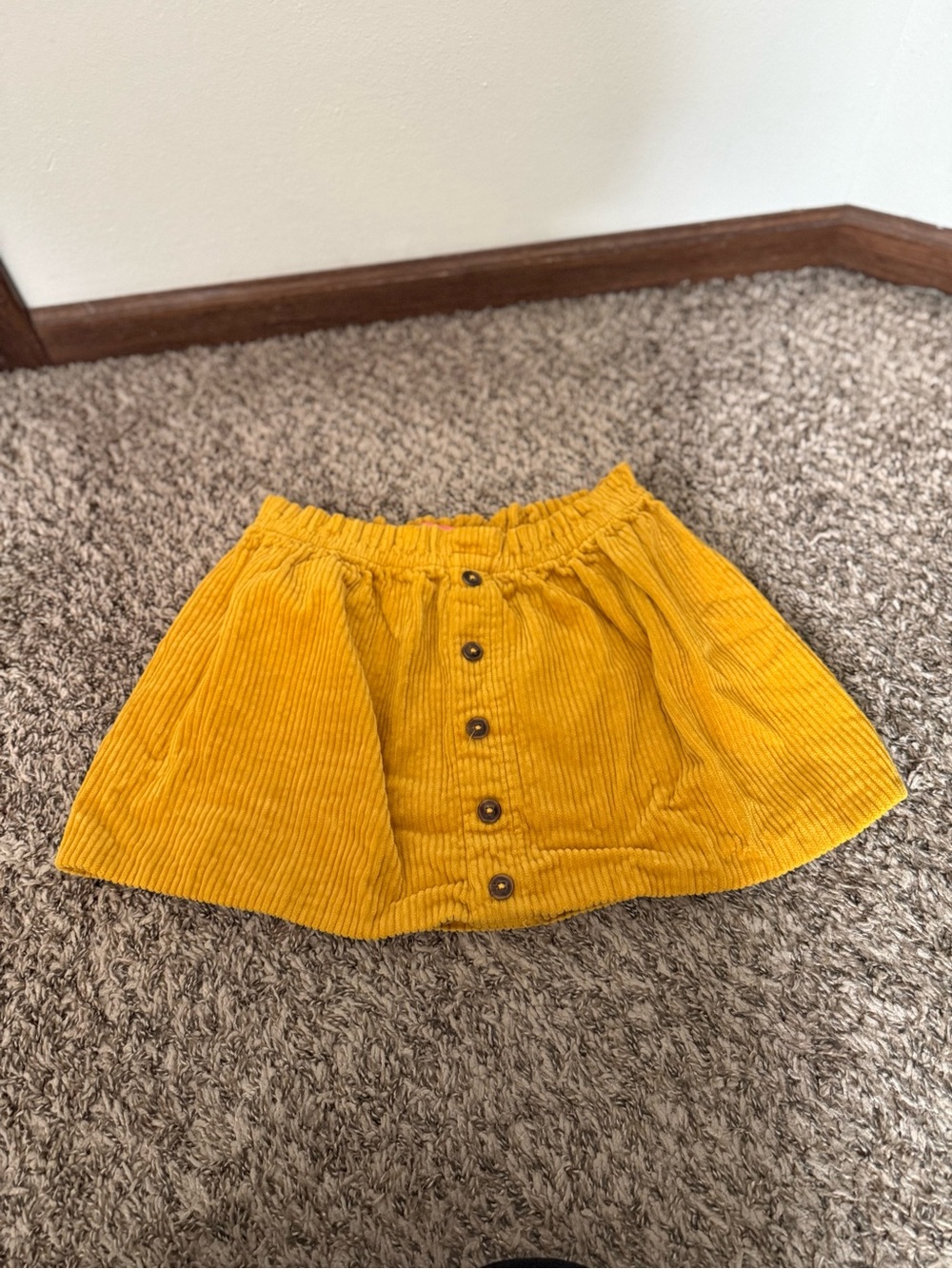 Isaac Mizrahi Girls Corduroy Skirt 10/12 Mustard Button Front Fall Boutique